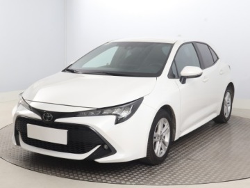 Toyota Corolla XII Hatchback 1.2 Turbo D-4T 116KM 2021 Toyota Corolla 1.2 Turbo, Salon Polska, zdjęcie 1