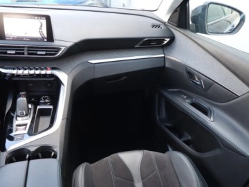 Peugeot 5008 II Crossover 1.5 BlueHDI 130KM 2019 Peugeot 5008 1.5 BlueHDi, Salon Polska, Automat, zdjęcie 6