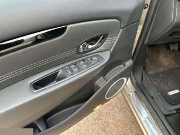 Renault Scenic III Van Facelifting 1.5 dCi FAP 110KM 2012 Renault Scenic 1.5 dCi 110 EDC Expression 2012r, zdjęcie 12