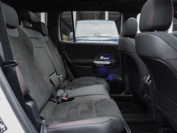 Mercedes GLB SUV 2.0 200d 150KM 2025 Od ręki - 200 d (150KM) AMG Line | MULTIBEAM LED + Hak holowniczy, zdjęcie 11