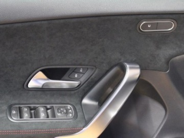 Mercedes Klasa A W177/V177 Hatchback Facelifting 2.0 220 190KM 2025 A Klasa 220 4-Matic AMG Line 2.0 (190KM) 2025, zdjęcie 9