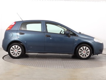 Fiat Punto Grande Punto Hatchback 5d 1.4 8v 77KM 2007 Fiat Punto 1.4, Salon Polska, Klima, El. szyby, zdjęcie 5