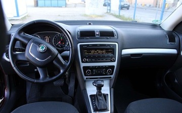 Skoda Octavia II Kombi 1.6 TDI CR DPF 105KM 2011 Skoda Octavia AUTOMAT Bezwypadkowy Piekny 1.6 Diesel 105KM, zdjęcie 14