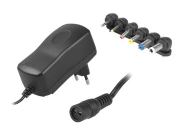 Zasilacz regulowany uniwersalny 6 wtyków 3V - 12 V 2500mAh LXG288