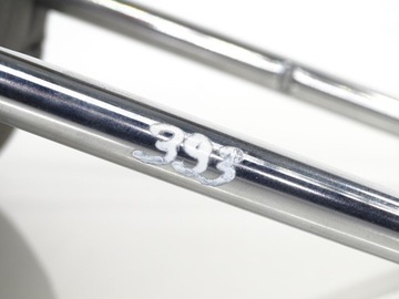 PODHLAVNÍK SEDADLA KŮŽE KOŽENÝ PRAVÝ PŘEDNÍ VW JETTA VI 6 5C