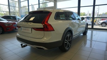 Volvo V90 II Kombi 2.0 D4 190KM 2017 Volvo V90 Cross Country CC D4 AWD aut 12/2017 FV23, zdjęcie 4