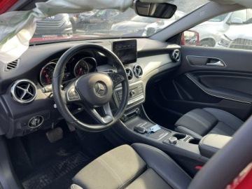 Mercedes GLA I Off-Roader Facelifting 2.1 200d 136KM 2018 Mercedes GLA 200 Automat 4Matic Podgrzewane Skóra, zdjęcie 8