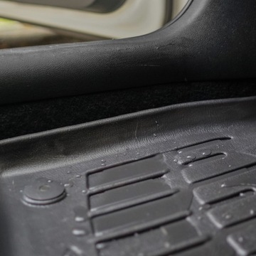 3D РЕЗИНОВЫЕ КОВРИКИ FIAT FREEMONT 2011-2016 Г.В.