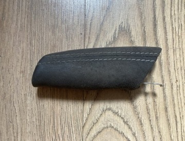 NAKŁADKA NA RĘCZNY ALCANTARA AUDI A4 B6 B7