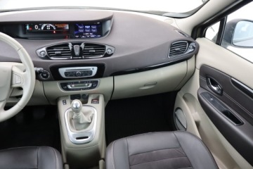 Renault Grand Scenic II Grand Scenic 2013 Energy dCi 130KM 2014 Renault Grand Scenic 1.6 dCi, 7 miejsc, Skóra, zdjęcie 7