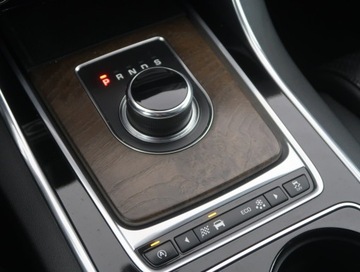 Jaguar XE Sedan 2.0 i4 240KM 2016 Jaguar XE 25t, Salon Polska, Serwis ASO, Automat, zdjęcie 16