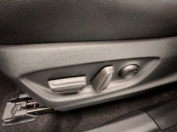 Toyota C-HR II SUV Plug-In 2.0  223KM 2025 GR Sport 2.0 Hybrid Dynamic Force Plug-in 223KM | Podgrzewane fotele!, zdjęcie 4