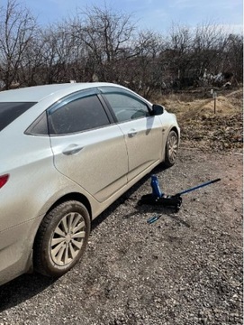 АВТОПОДЪЕМНИК ŻABA ГИДРАВЛИЧЕСКИЙ ПОДЪЕМНИК ŻABA 2,5Т + РЕЗИНА