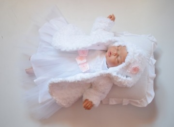 ПАЛЬТО И ШАПКА ОДЕЖДА ДЛЯ КРЕСТЕНИЯ 80 86 АМЕЛИЯ