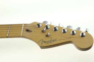 Fender American Lone Star Stratocaster 1997- 27 лет, редкая блестящая модель