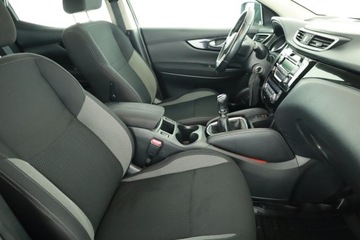 Nissan Qashqai II Crossover 1.2 DIG-T 115KM 2017 Nissan Qashqai 1.2 DIG-T, Salon Polska, zdjęcie 6