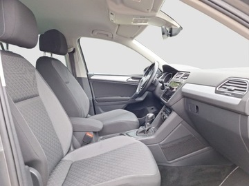 Volkswagen Tiguan II SUV 1.5 TSI EVO 150KM 2019 Volkswagen Tiguan VW Tiguan 1.5 TSI ACT DSG Comfortline 1.5 Benzyna 150KM, zdjęcie 21