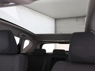 Toyota Auris II Hatchback 5d Facelifting 1.8 Hybrid 136KM 2016 Toyota Auris HEV panorama klima auto navi kamera, zdjęcie 38