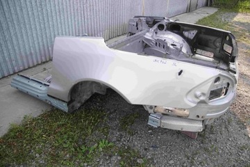 DUPA BŁOTNIK LEWY CWIARTKA MERCEDES SL R230 K762