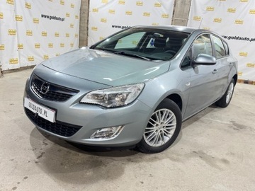 Opel Astra J Hatchback 5d 1.4 Twinport ECOTEC 100KM 2011 Opel Astra 1.4 100KM Klima 1-reka Gotowy do jazdy 1.4 Benzyna 100KM, zdjęcie 16