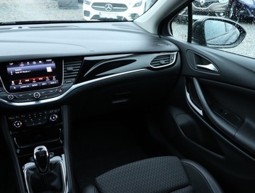 Opel Astra K Sports Tourer 1.4 Turbo 125KM 2017 Opel Astra 1.4 T, Skóra, Navi, Klima, Klimatronic, zdjęcie 7