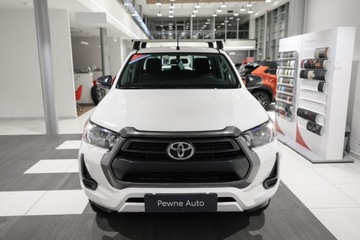 Toyota Hilux VIII Pojedyncza kabina Facelifting 2.4 D-4D 150KM 2021