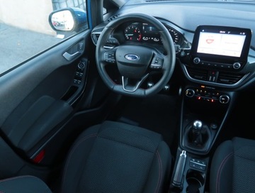 Ford Fiesta VIII Hatchback 5d 1.0 EcoBoost 125KM 2020 Ford Fiesta 1.0 EcoBoost MHEV, Salon Polska, zdjęcie 6