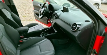 Audi A1 I Hatchback 3d 1.6 TDI 90KM 2013 Audi A1 Sportback 1,6 TDI 90KM Klima Serwis 1.6 Diesel 90KM, zdjęcie 28