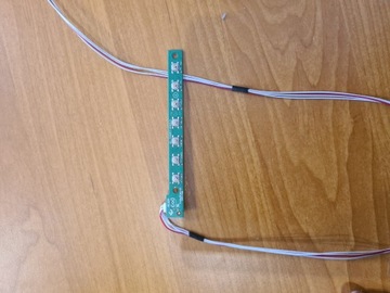 ПАНЕЛЬ ВЫКЛЮЧАТЕЛЯ 40-32D0F1-KEB2LG С TCL F40B3813