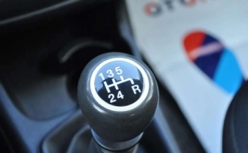 Fiat Punto Punto 2012 Hatchback 3d 1.2 69KM 2016 Fiat Punto Klimatyzacja Elektryczne Szyby 1.2 Benzyna 69KM, zdjęcie 28