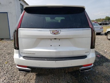 Cadillac Escalade III 2022 Cadillac Escalade 2022 CADILLAC ESCALADE LUXURY 6.2 Benzyna 420KM, zdjęcie 2