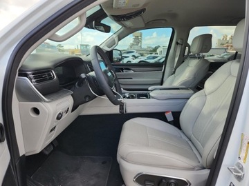 Jeep Wagoneer II 2024 Jeep Wagoneer Series II 2024 3.0l 3.0 Benzyna 420KM, zdjęcie 7