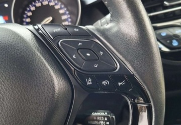 Toyota C-HR I Crossover Facelifting 1.8 Hybrid 122KM 2021 Toyota C-HR Toyota C-HR 1.8 Hybryda 122KM, zdjęcie 20