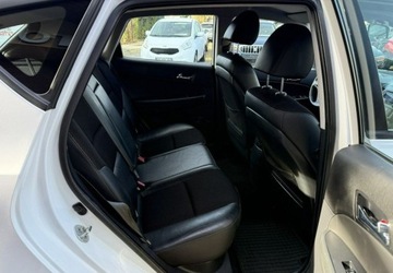 Hyundai i30 I Hatchback 1.4 109KM 2010 Hyundai i30 Rej.03.2011 1,4 109KM LPG Klimatronik 1.4 BenzynaLPG 109KM, zdjęcie 24