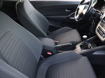 Volkswagen Scirocco III Coupe 1.4 TSI 122KM 2011 VW Scirocco 1.4 TSI, Klima, Klimatronic, Tempomat, zdjęcie 8