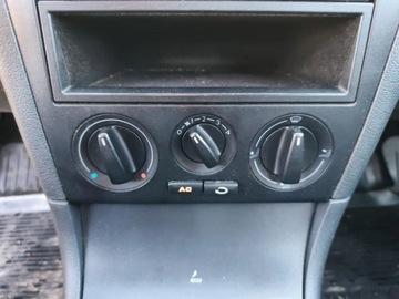 Skoda Octavia I Hatchback 1.9 TDI 101KM 2010 Skoda Octavia 1,9 tdi Salon PL Niski Przebieg 1.9 Diesel 101KM, zdjęcie 20