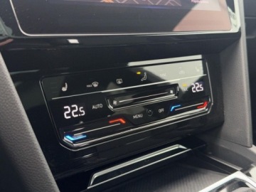 Volkswagen Arteon Fastback Facelifting 2.0 TDI 200KM 2022 Volkswagen Arteon Shooting Brake 2.0 TDI 4Motion R-Line DSG 200KM, Serwis, zdjęcie 21