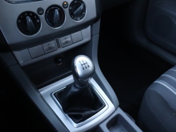 Ford Focus II Hatchback 5d 1.6 Duratec 100KM 2009 Ford Focus 1.6 16V, Klima, Tempomat, zdjęcie 12