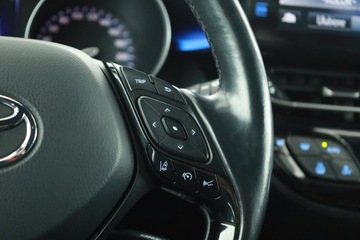 Toyota C-HR I Crossover 1.8 Hybrid 122KM 2017 Toyota C-HR 1.8 Hybrid, Salon Polska, Serwis ASO, zdjęcie 13