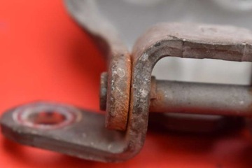 ПЕТЛИ ДВЕРИ ПЕРЕДНИЕ ЛЕВЫЕ NISSAN QASHQAI 1 И 10R