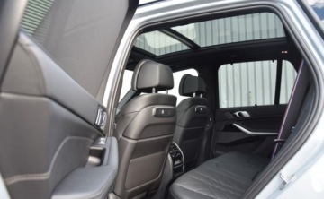 BMW X5 G05 SUV Plug-In Facelifting 3.0 50e 490KM 2026 BMW X5 xDrive50e, Innowacji, Pneumatyka, Panorama, 22 cale, Hak 3.0 490KM, zdjęcie 11