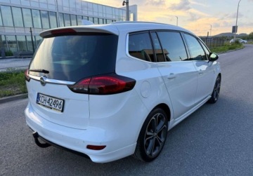 Opel Zafira C Tourer 2.0 CDTi 170KM 2016 Opel Zafira OPC LINE ELITE 2.0CDTi 170ps AutoMat FullLed MartwePole Radar, zdjęcie 6