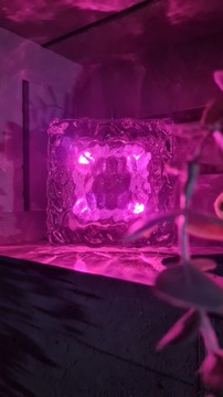Садовый светильник SOLAR с розовым светом