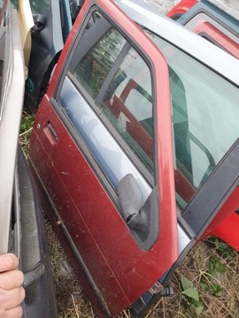 ЗАДНЕЕ ЛЕВОЕ СТЕКЛО ЗАДНЕЕ Daewoo Tico 99