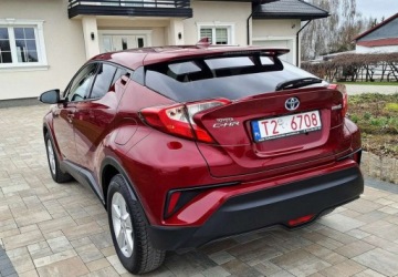 Toyota C-HR I Crossover 1.8 Hybrid 122KM 2018 Toyota C-HR Toyota C-HR 1.8 Hybryda 122KM, zdjęcie 6