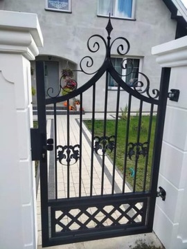 OGRODZENIA DWORKOWE ,SŁUP,PRZĘSŁA ,STYLOWE