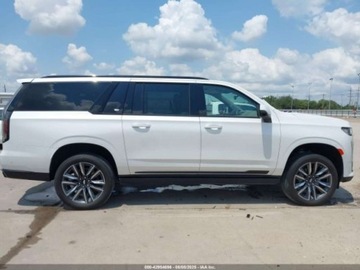 Cadillac Escalade III 2023 Cadillac Escalade Esv Sport Platinum 2023 6.2l 6.2 Benzyna 420KM, zdjęcie 6