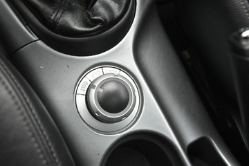 Mitsubishi Outlander II 2.2 DID DOHC 156KM 2007 Mitsubishi Outlander 2.2DiD 2007r 7os. Skóra, zdjęcie 8