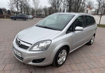 Opel Zafira B 1.8 ECOTEC 140KM 2008 Opel Zafira Opel Zafira 1.8 Family 1.8 Benzyna 140KM, zdjęcie 6