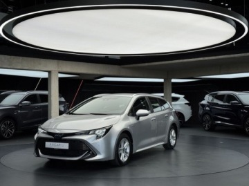 Toyota Corolla XII TS Kombi 2.0 Hybrid Dynamic Force 184KM 2021 Toyota Corolla Comfort Tech ACC LED Asystent parkowania Podgrzewane f